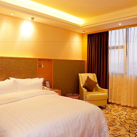 Golden City Hotel Foshan Eksteriør billede