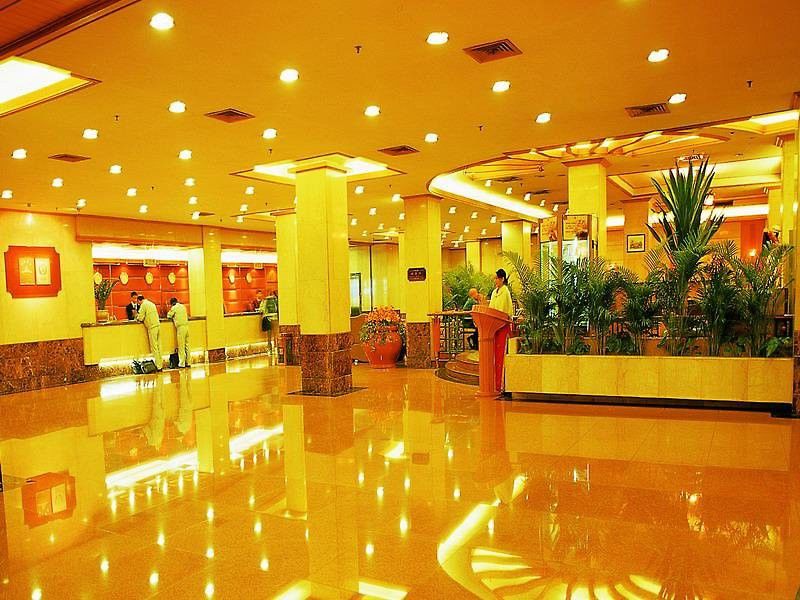 Golden City Hotel Foshan Eksteriør billede