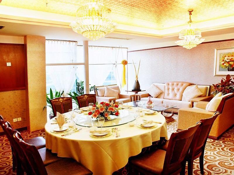 Golden City Hotel Foshan Eksteriør billede